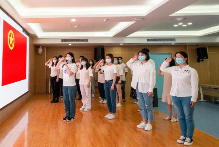 聆聽抗疫故事，綻放青春光芒 ——梨園醫(yī)院舉辦2022年青年抗疫故事宣講會